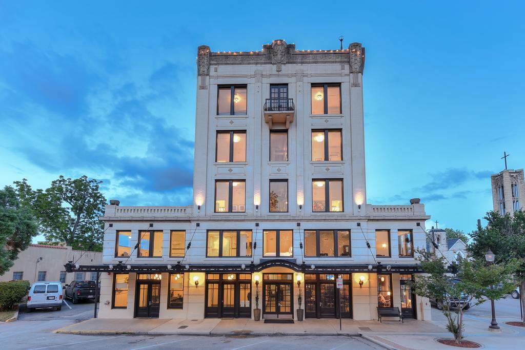 Park Plaza Hotel Seguin Esterno foto