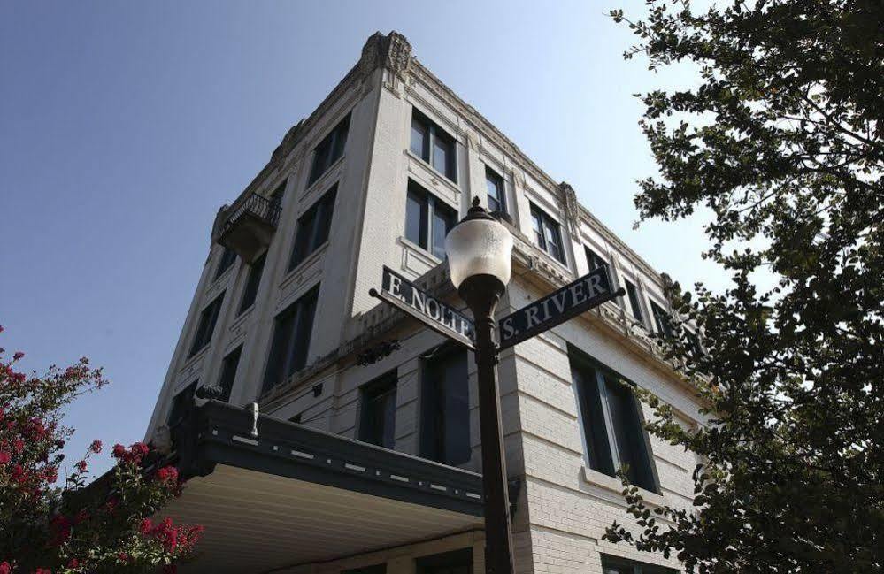Park Plaza Hotel Seguin Esterno foto